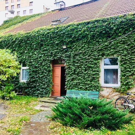 Apartment In Ivy Covered House, Near Old Town Krakau Exterior foto